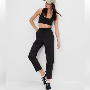 GapFit high rise runaround pants